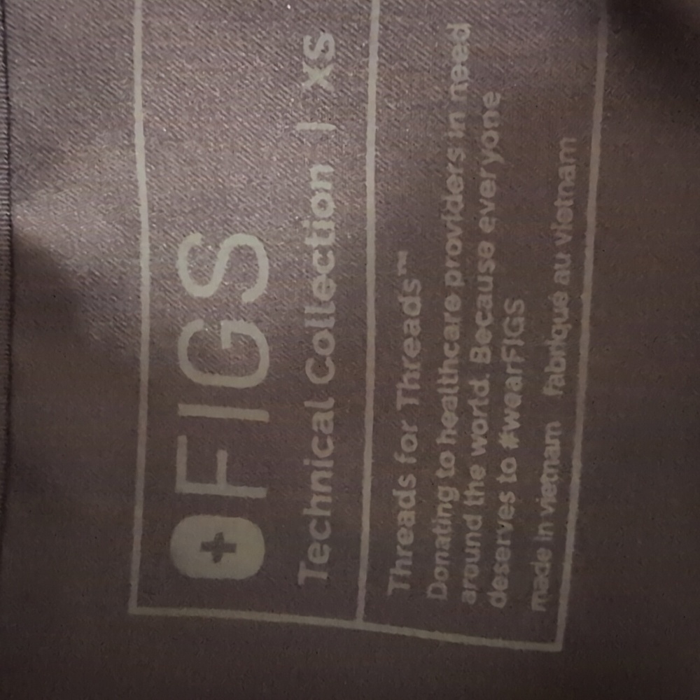 Figs Charcoal Scrub Set - Picture 3 of 5
